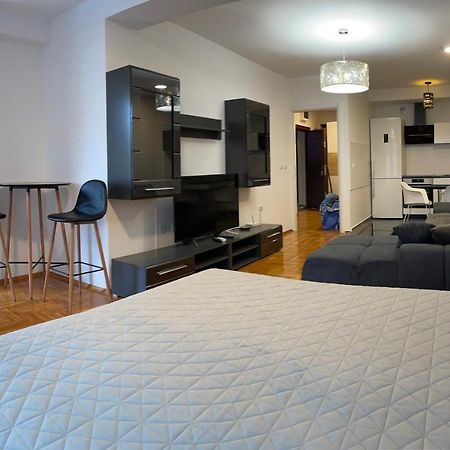 Apartman City Center 3-Setaliste Prijedor Exteriör bild