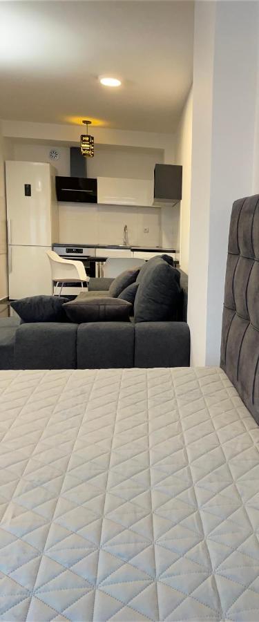 Apartman City Center 3-Setaliste Prijedor Exteriör bild