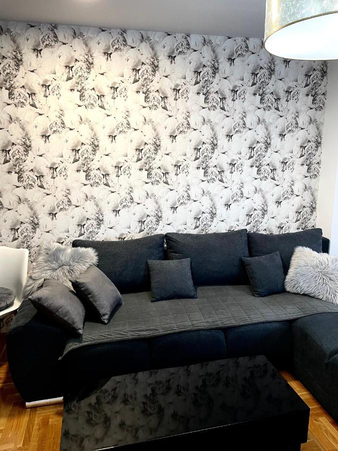 Apartman City Center 3-Setaliste Prijedor Exteriör bild